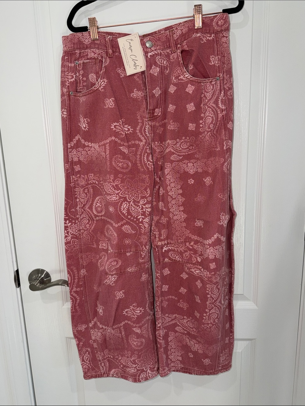 ee:some Mineral Washed Paisley Printed Barrel jeans size medium NWT - Picture 3 of 8